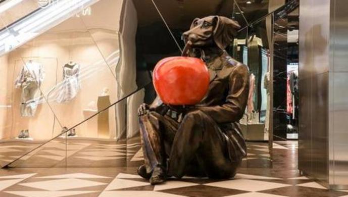 美華埠“狗人”雕塑涉辱華？華社將開會(huì)討論其去向